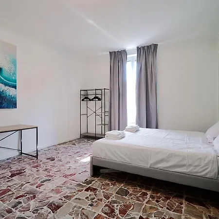 Suity I Cozy Leila Apartamento *