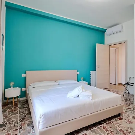 Suity I Cozy Leila Apartamento Milão